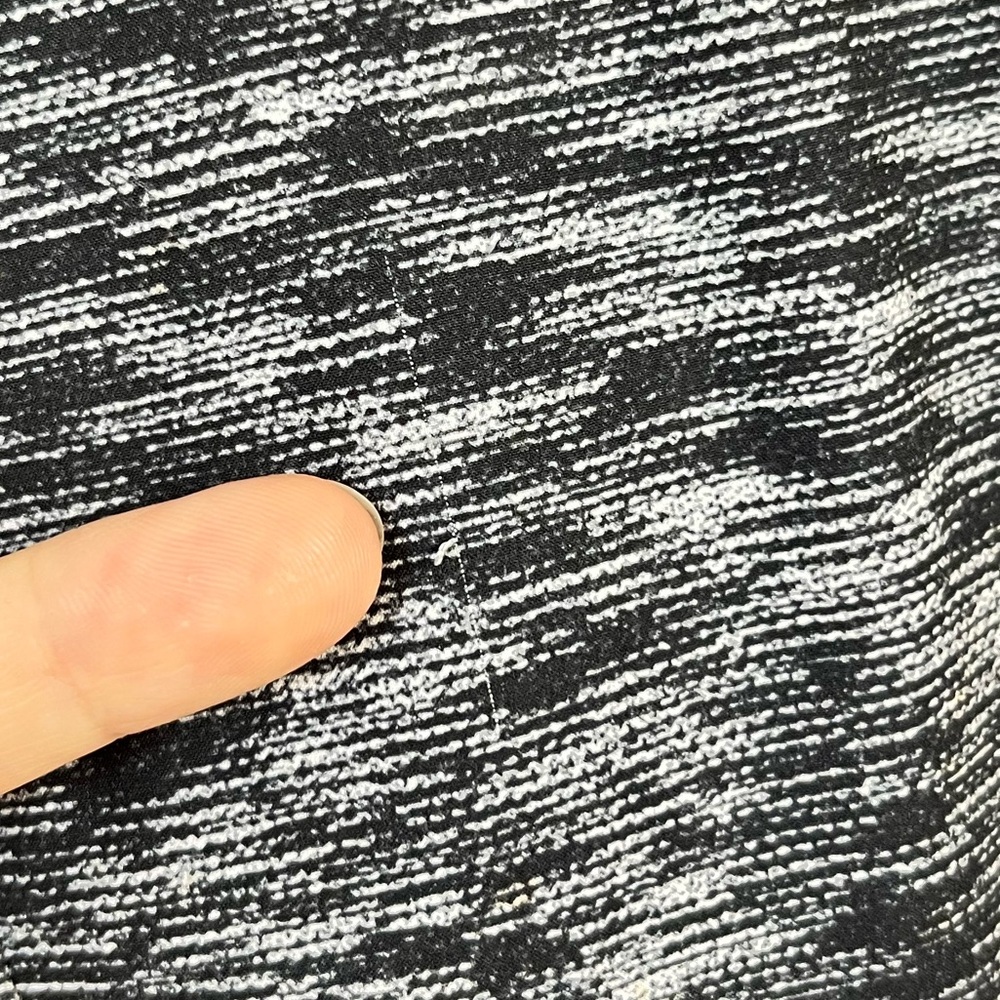 Lululemon Runderful Pants - Picture 13 of 13